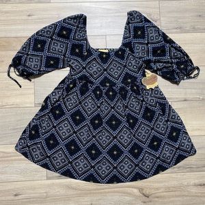 Princess Vera‎ Wang Girls Junior Open Back Peasant Dress Size Small Black